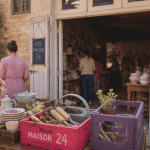 vide maison 24 table bibelots Dordogne