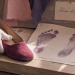 Forme des pieds : empreintes de test sur banc, chaussures d’essai