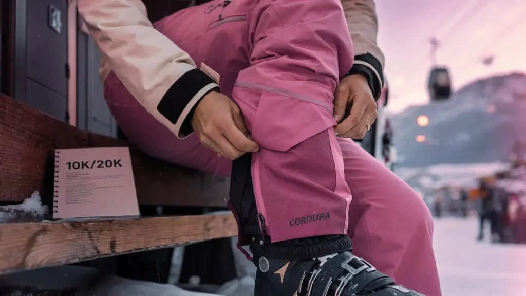 Pantalon de ski femme : choisir la protection technique sans sacrifier l&rsquo;allure