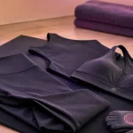 Tenue pour pilates : legging et top antidérapants en studio